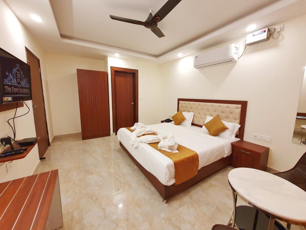 The Park Residency Hotel Dehradun Exterior photo