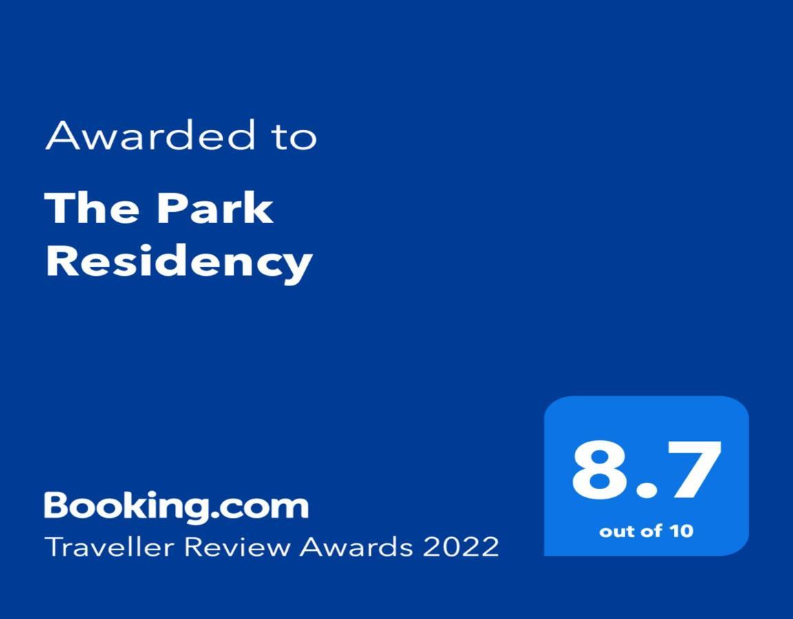 The Park Residency Hotel Dehradun Exterior photo